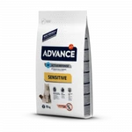 Сухой корм Advance Cat Salmon Sensitive для котов с чувствительным пищеварением с лососем 10 кг