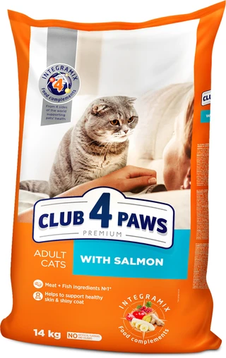 Сухой корм для взрослых кошек Club 4 Paws (Клуб 4 Лапы) Премиум. С Лососем 14 кг