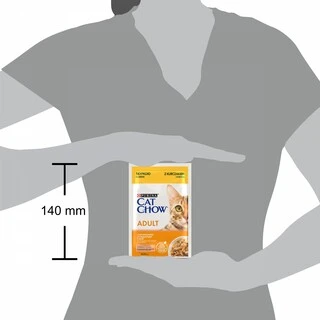 Упаковка влажного корма для взрослых кошек Purina Cat Chow Adult с курицей и цуккини 85 г x 26 шт